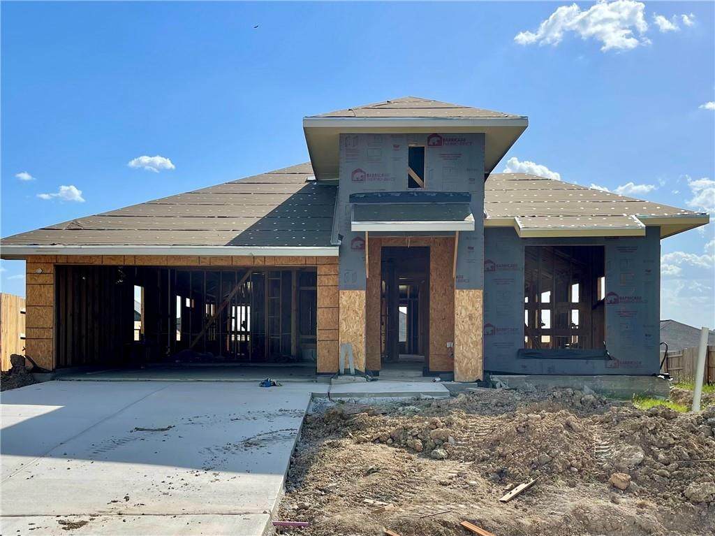 563 Oleander Loop - Photo 1