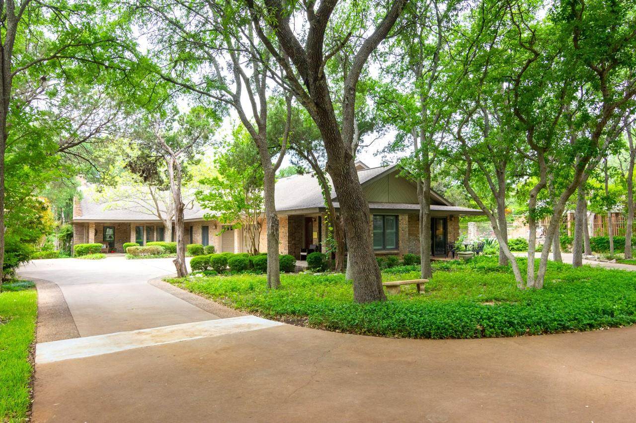 1404 Pearl Cv - Photo 1