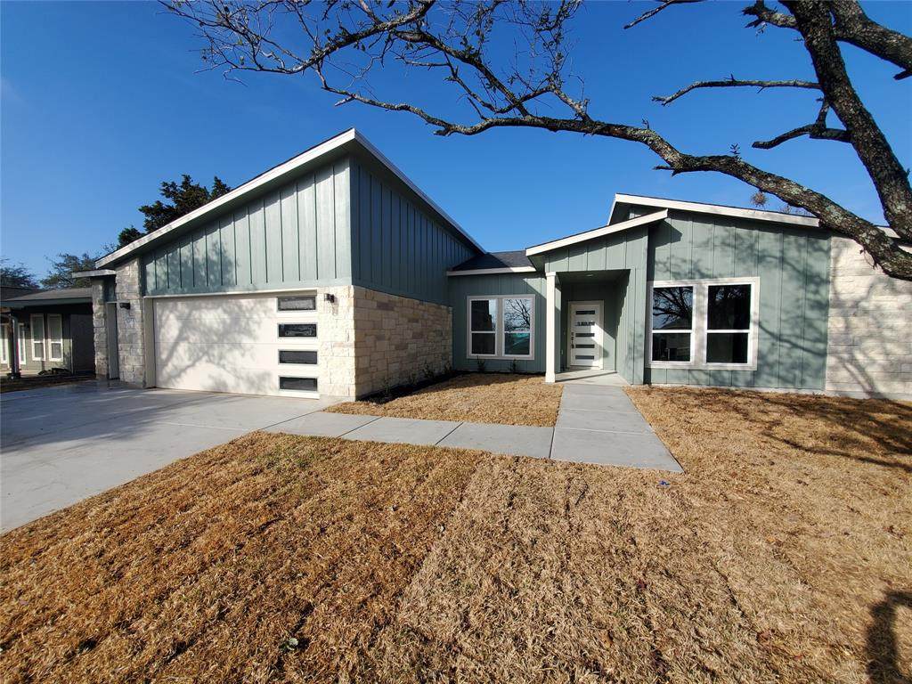 20520 Highland Lake Dr - Photo 1