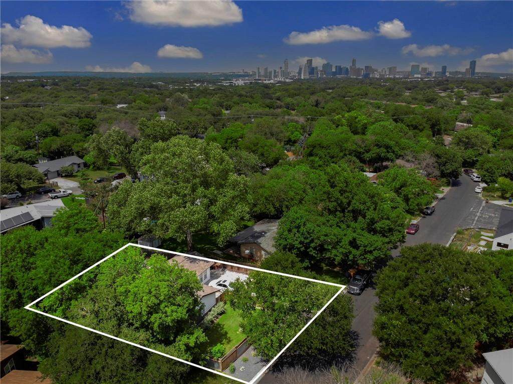 3304 Dolphin Dr - Photo 1