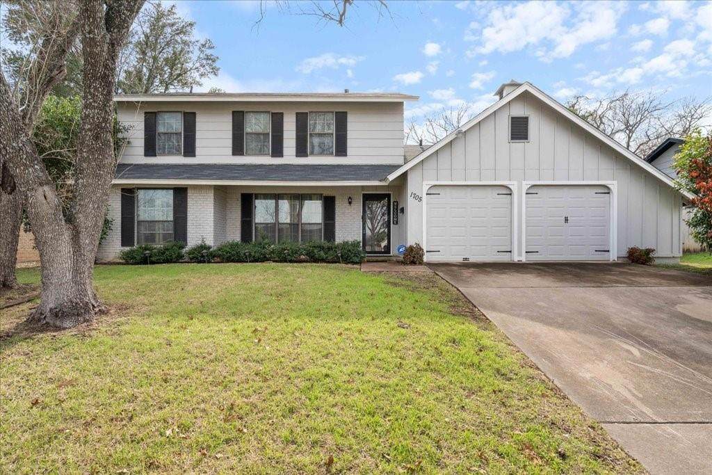 1705 Pebble Brook Dr - Photo 1