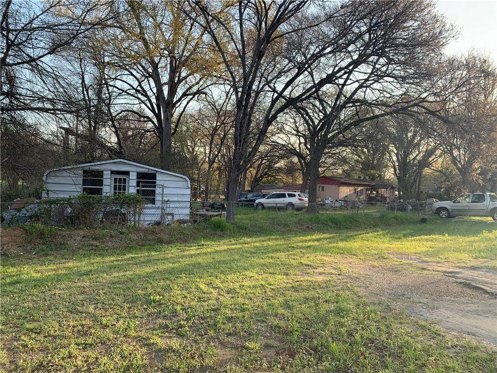 119 Anderson County Road 364 - Photo 1