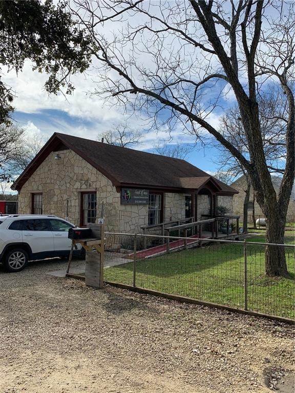 1005 Highway 290 - Photo 1