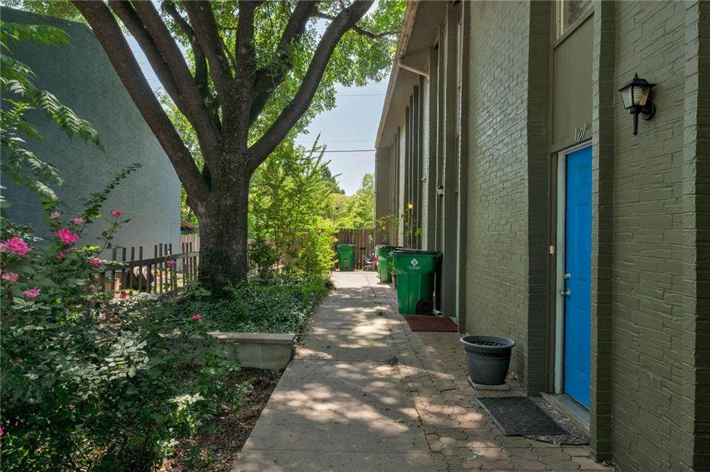 3816 Southway Dr - Photo 1