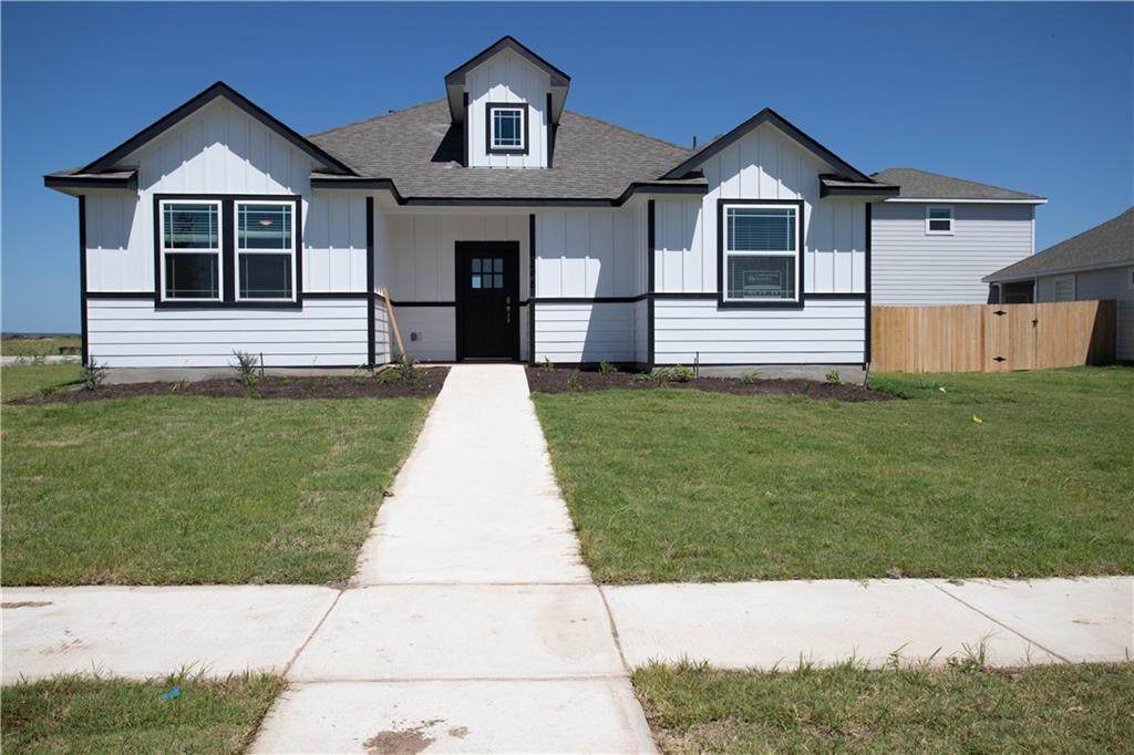 346 Garner Dr - Photo 1