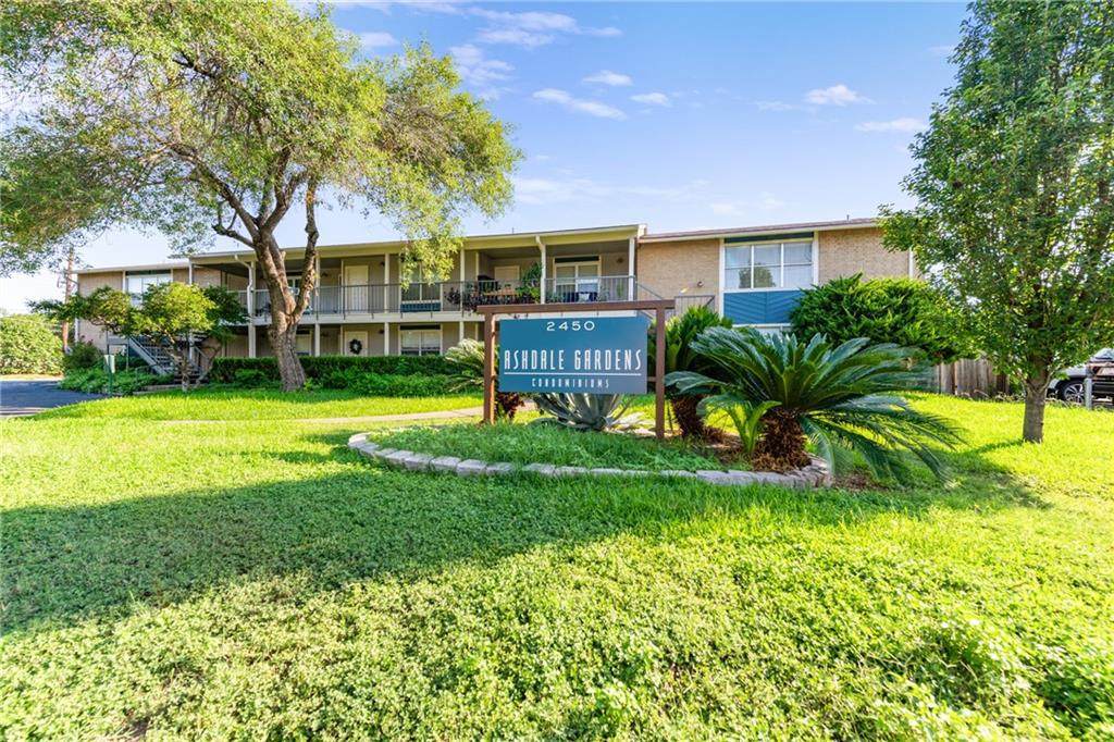2450 Ashdale Dr - Photo 1