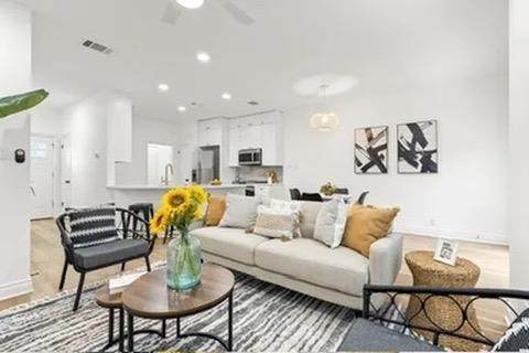 1212 Gingerlily Cv - Photo 1