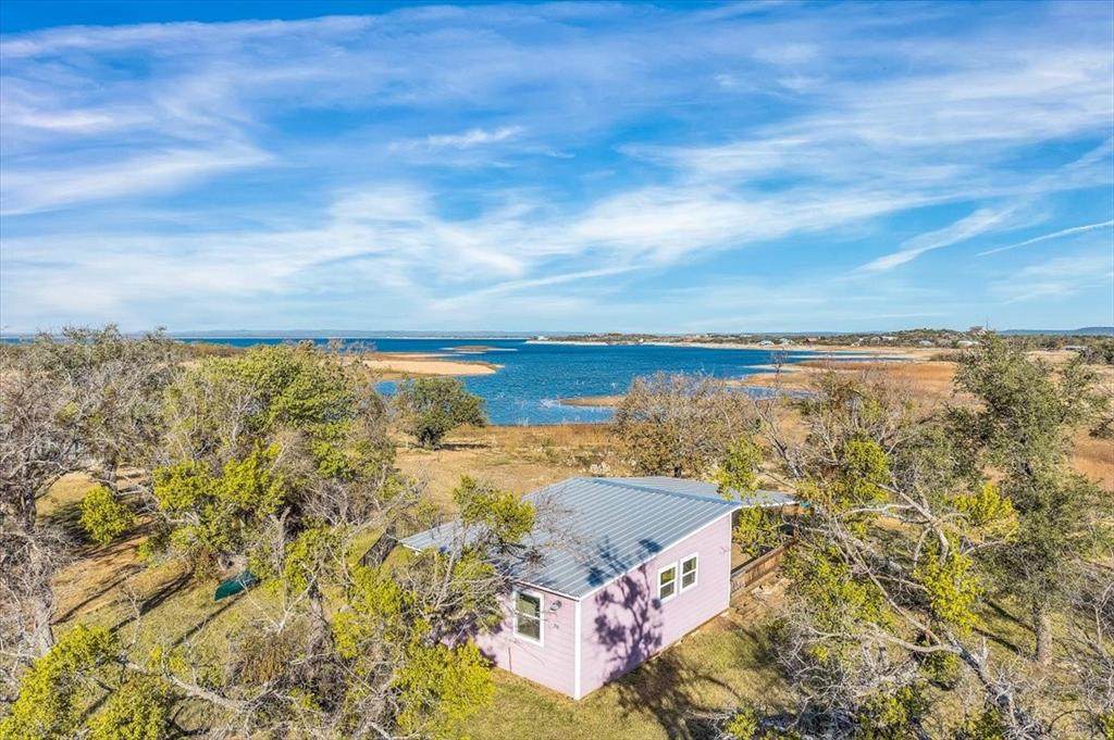 718 Chaparral - Photo 1