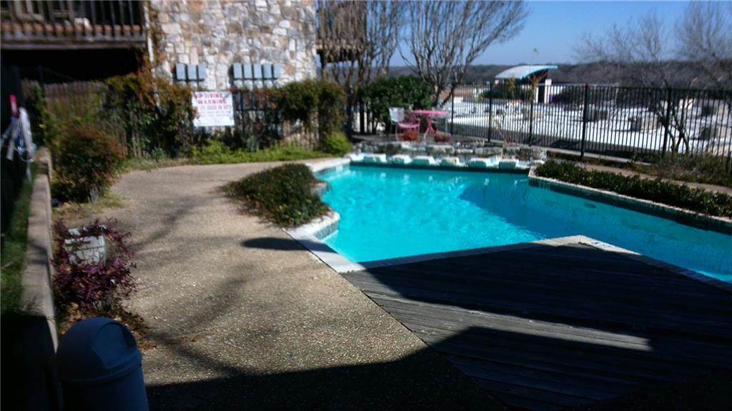 6903 Deatonhill Dr - Photo 1