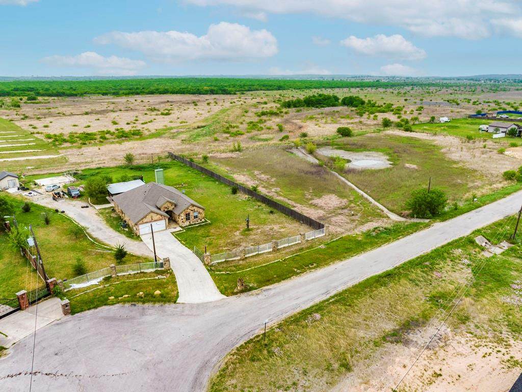 106 Petirrojo Ct - Photo 1