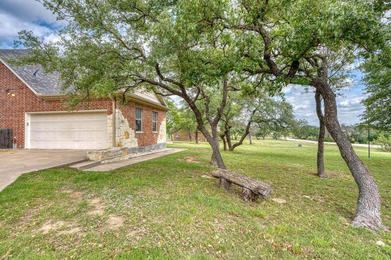 https://bt-photos.global.ssl.fastly.net/austin/orig_boomver_3_8305091-2.jpg