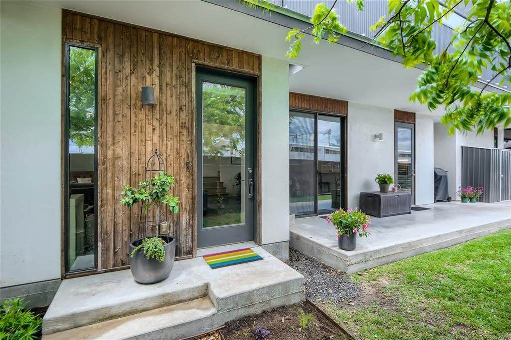 900 Karen Ave - Photo 1