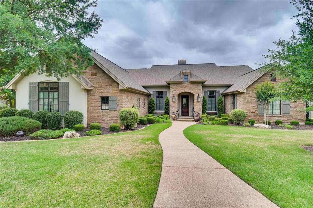 205 Pristine Ln - Photo 1