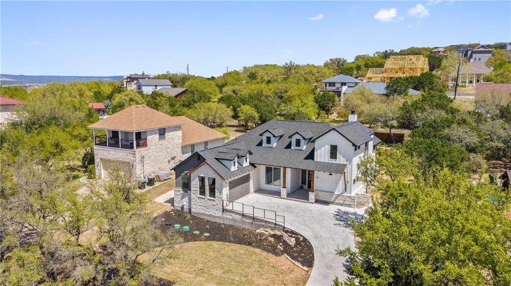 105 Cowal Dr - Photo 1