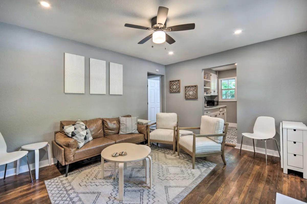 1026 Haynes St - Photo 1