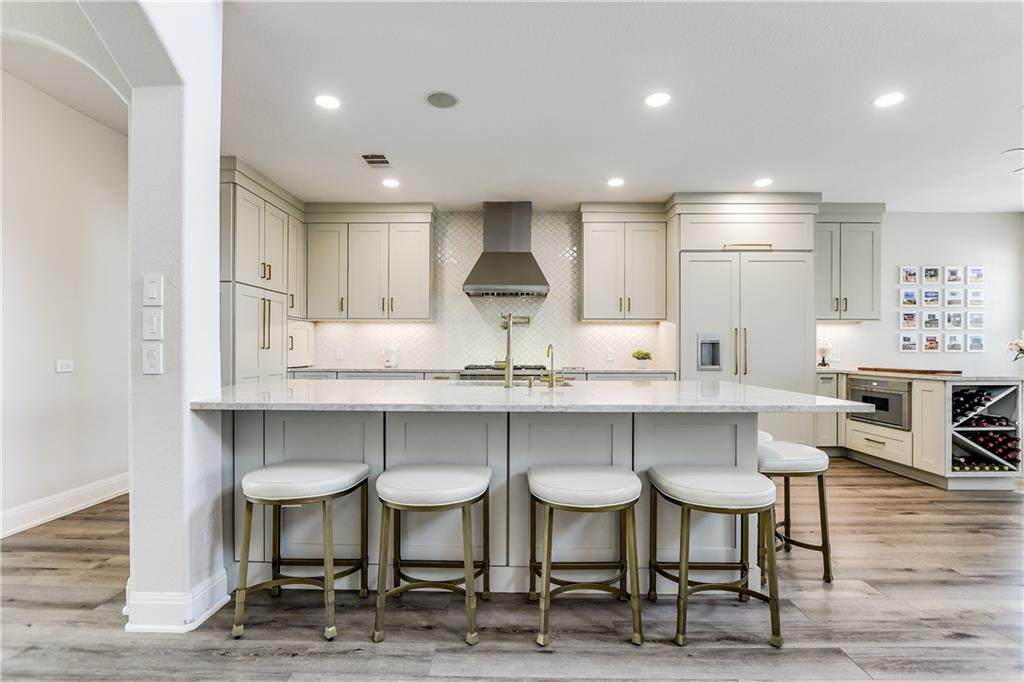 109 Hensley Dr - Photo 1