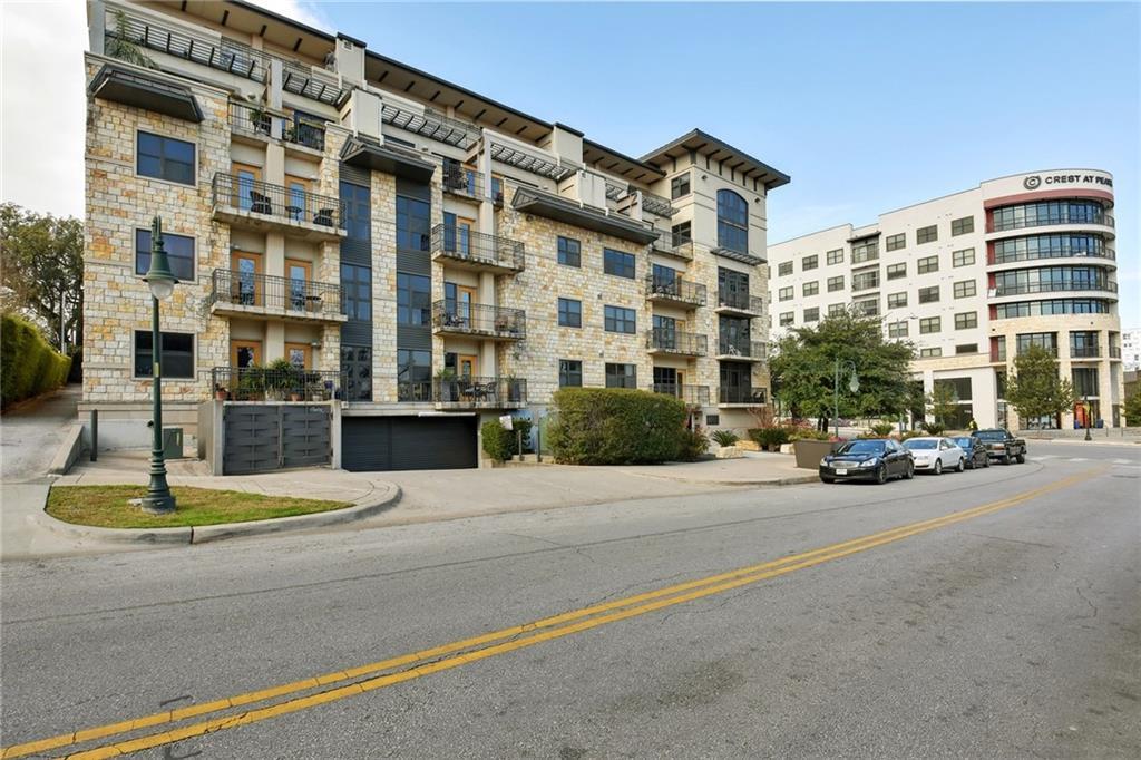 1812 West Ave - Photo 1