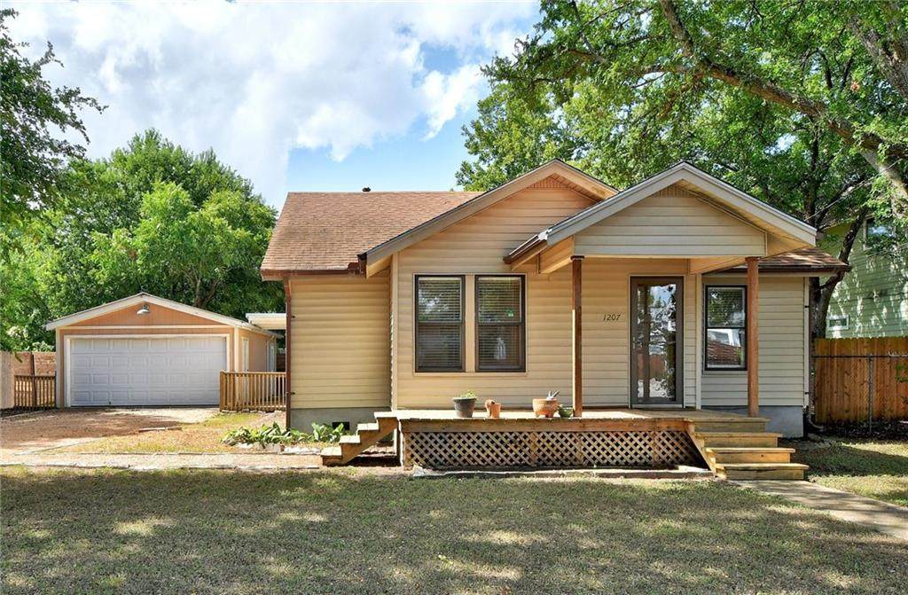 1207 Casey St - Photo 1