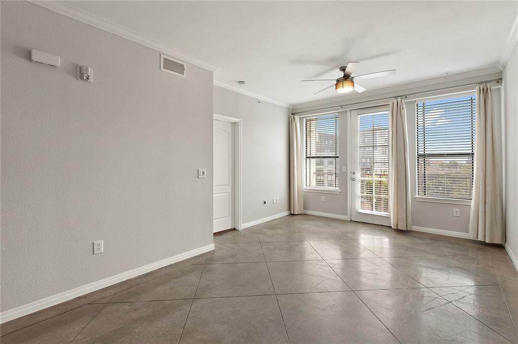2505 San Gabriel St - Photo 1