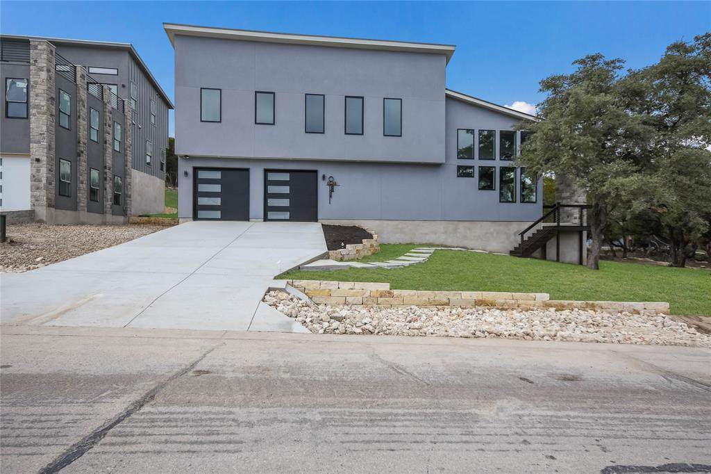 18400 Lakeland Dr - Photo 1