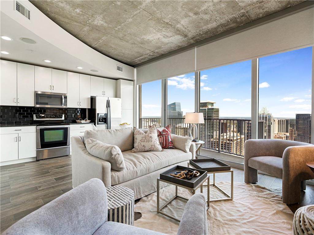 360 Nueces St - Photo 1