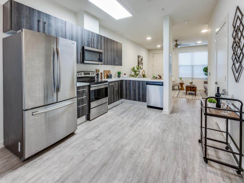 7805 Cooper Ln - Photo 1