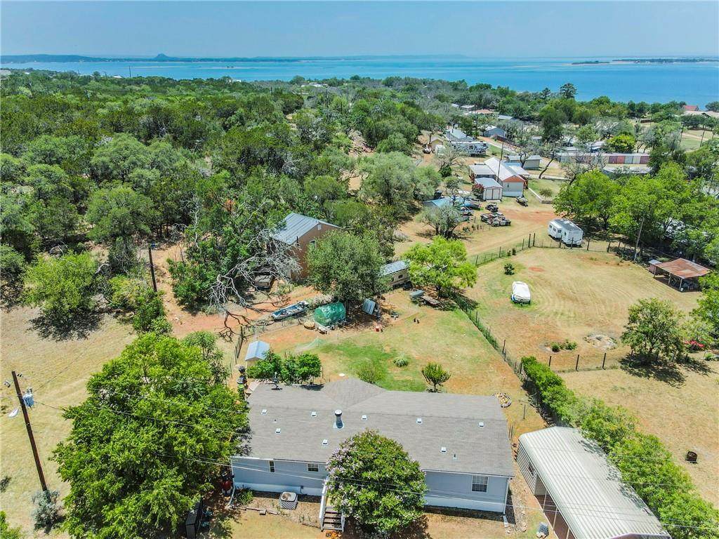 209 Lazy Creek Ln - Photo 1