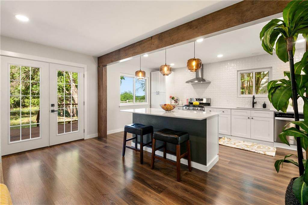 8215 Wexford Dr - Photo 1