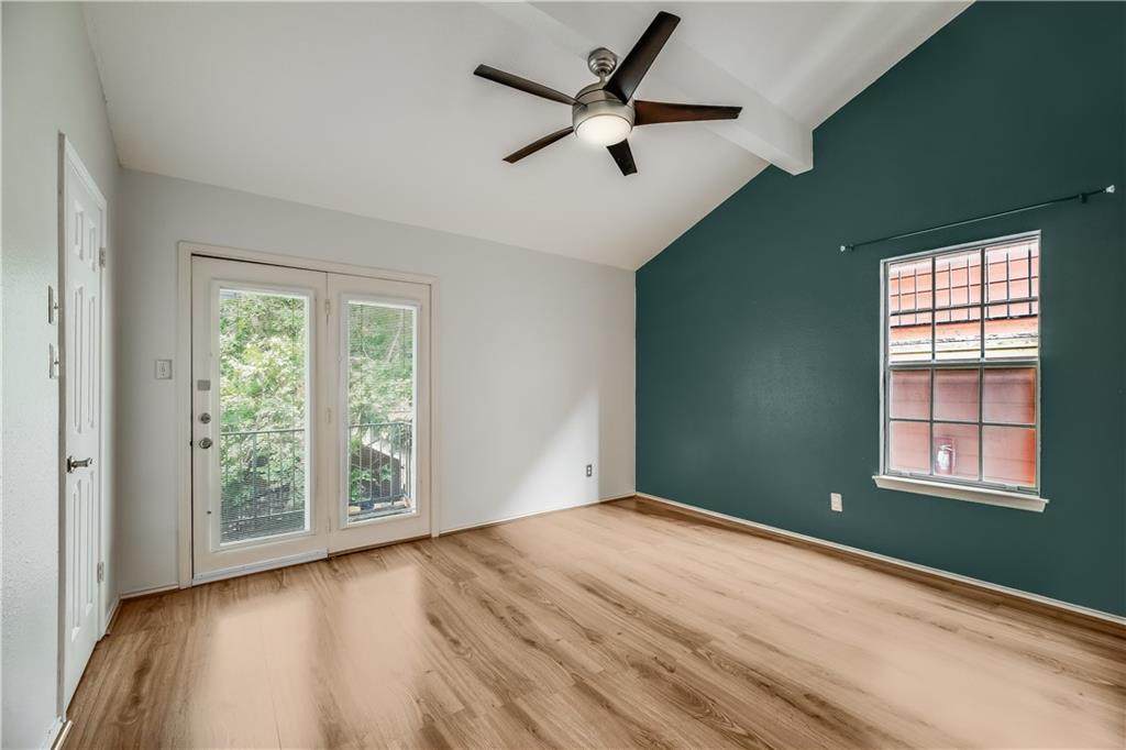 2810 Nueces St - Photo 1