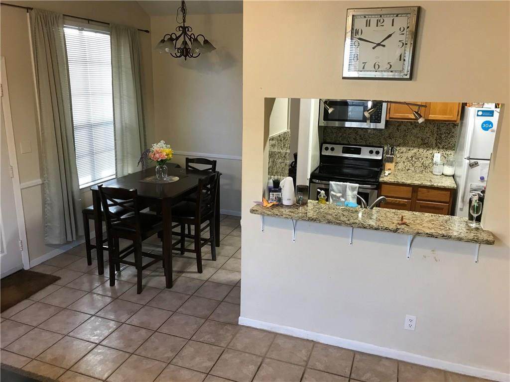 2300 Leon St - Photo 1