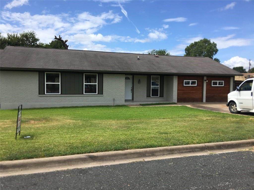 3520 Roanoke Dr - Photo 1