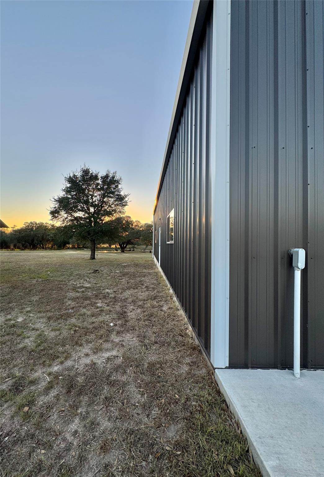 https://bt-photos.global.ssl.fastly.net/austin/orig_boomver_3_6861390-2.jpg
