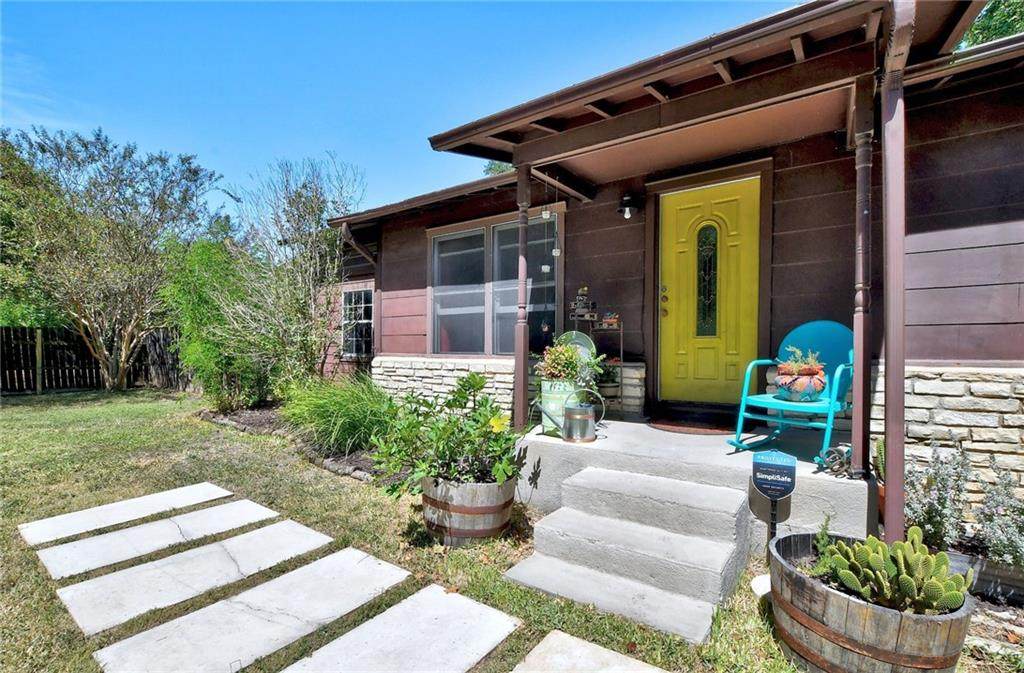 604 Ralph Ablanedo Dr - Photo 1