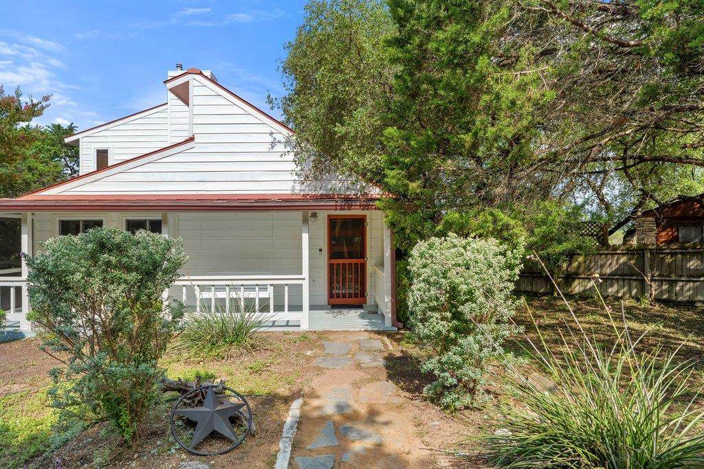131 Belle Dr - Photo 1