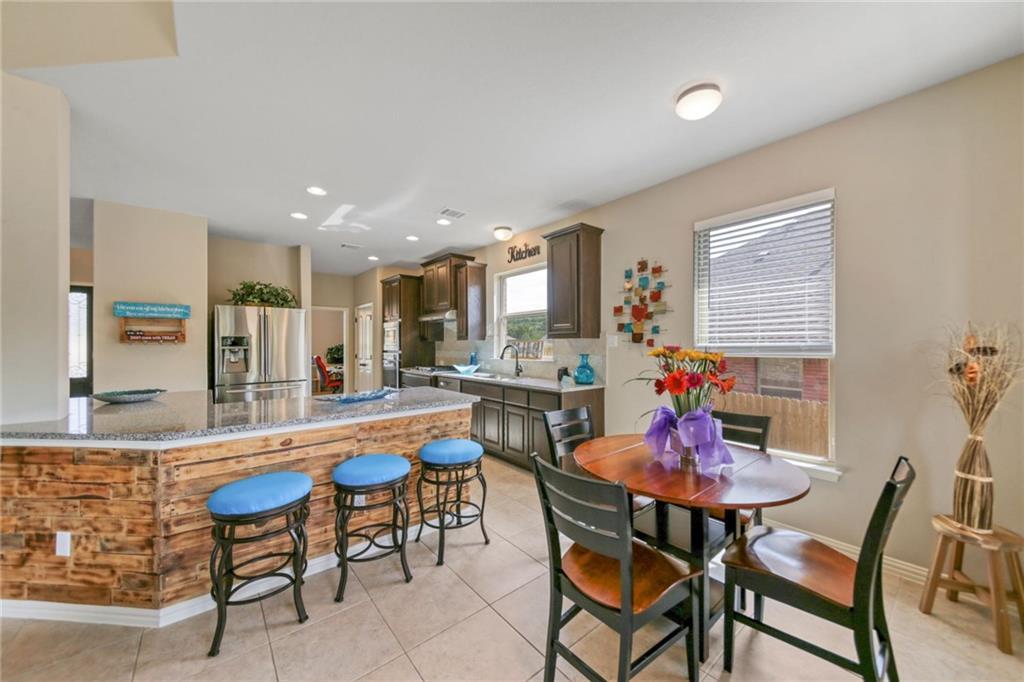 8001 Arbor Knoll Ct - Photo 1