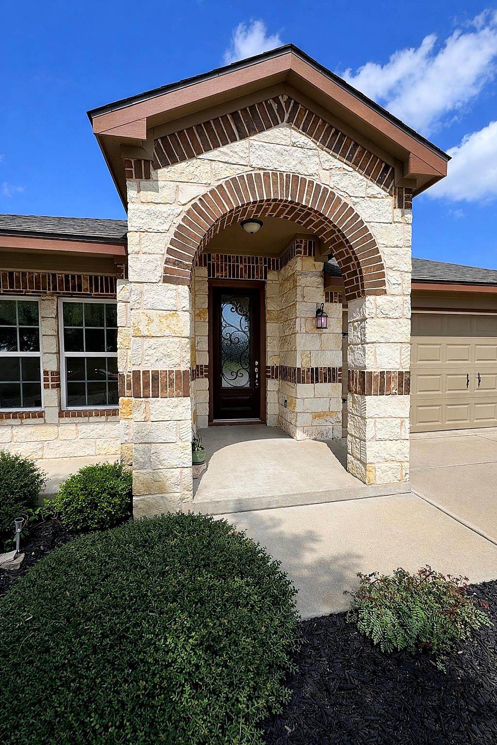 https://bt-photos.global.ssl.fastly.net/austin/1280_boomver_3_7912208-2.jpg