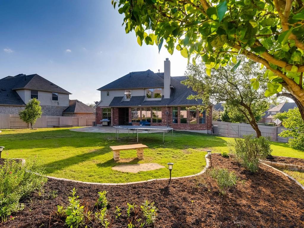 300 Littleton Dr - Photo 1