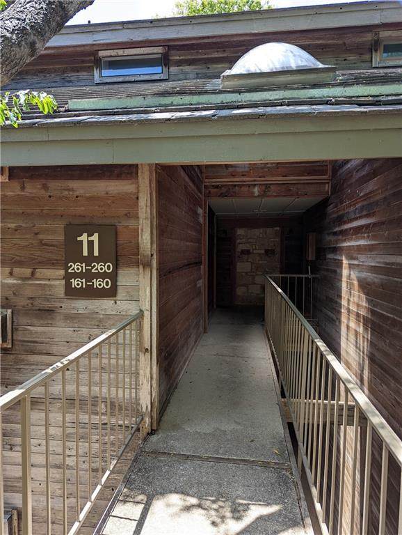 8200 Neely Dr - Photo 1