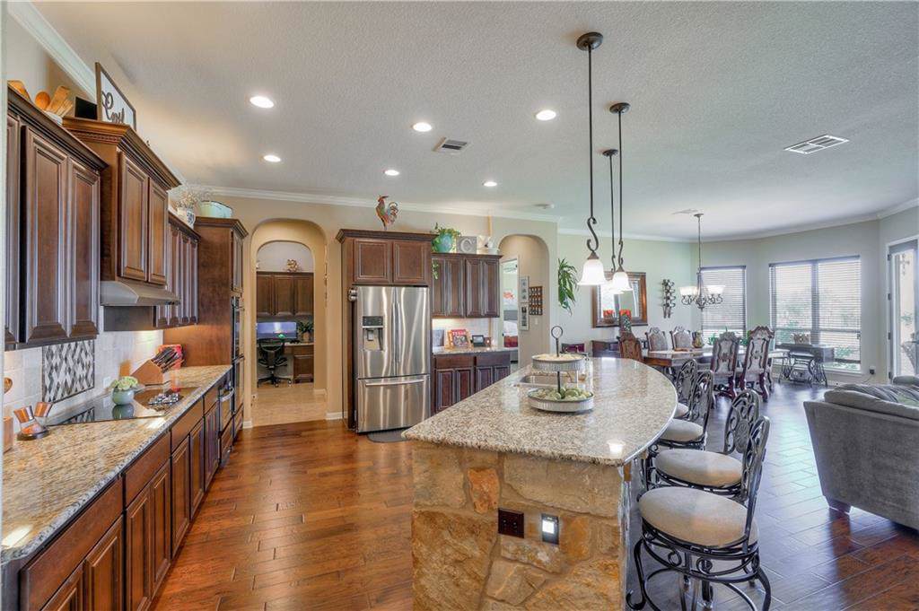 300 Independence Dr - Photo 1