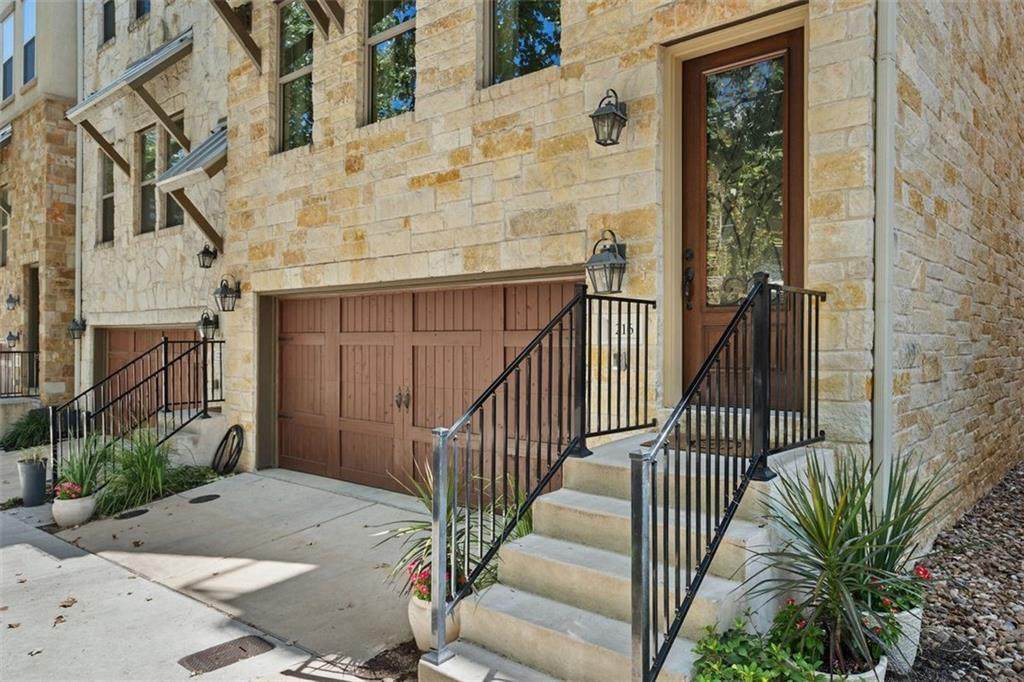 216 Adams St - Photo 1