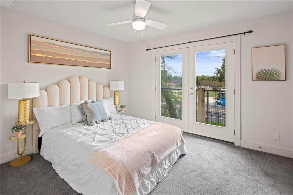 1101 Grove Blvd - Photo 1