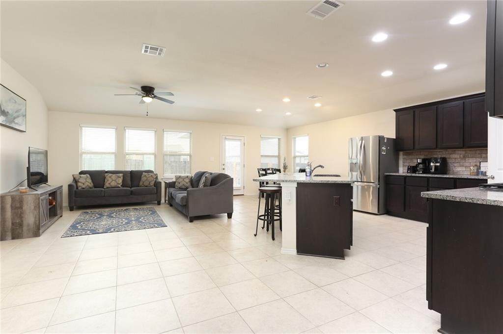 113 Cypress Hills Rd - Photo 1