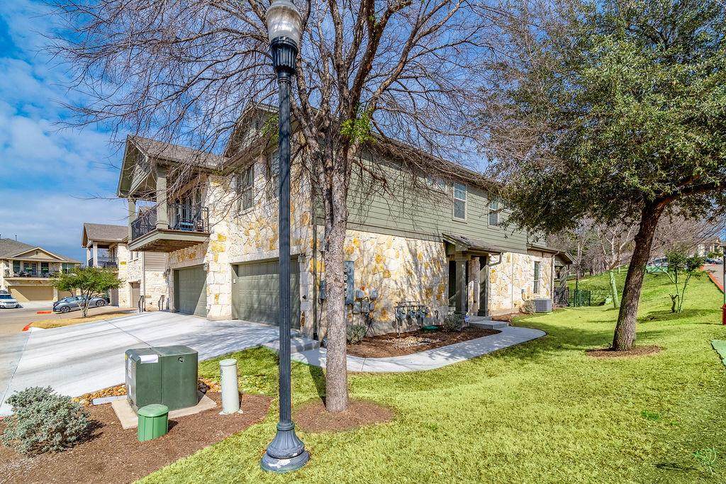 3101 Davis Ln - Photo 1