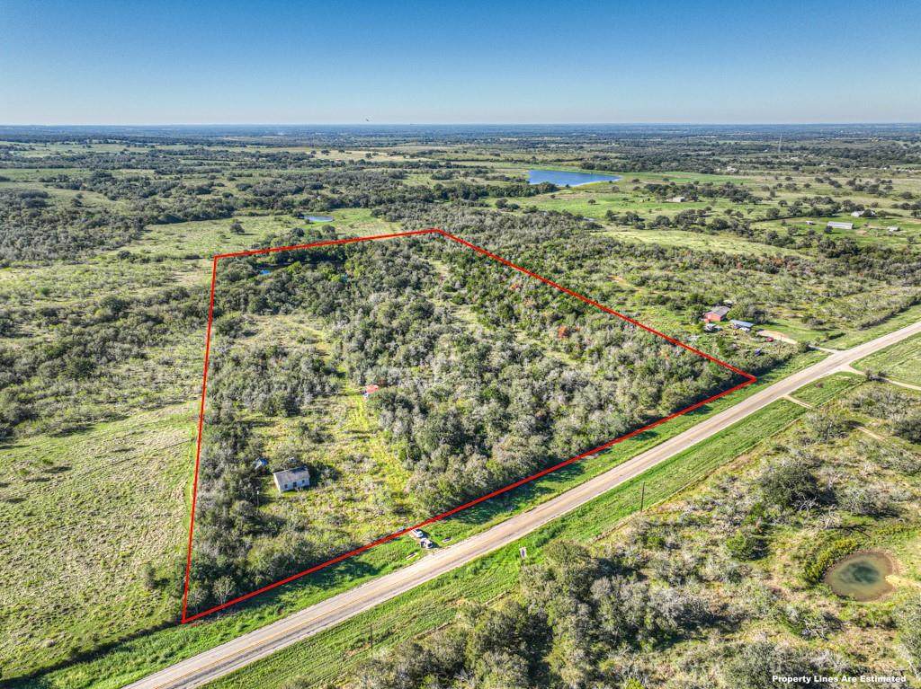 3920 Fm 713 - Photo 1