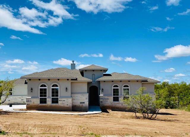 113 Houston Loop - Photo 1