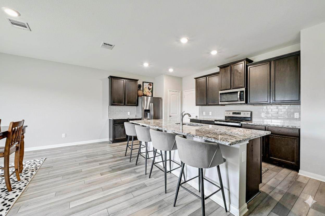 113 Star Spangled Dr - Photo 1