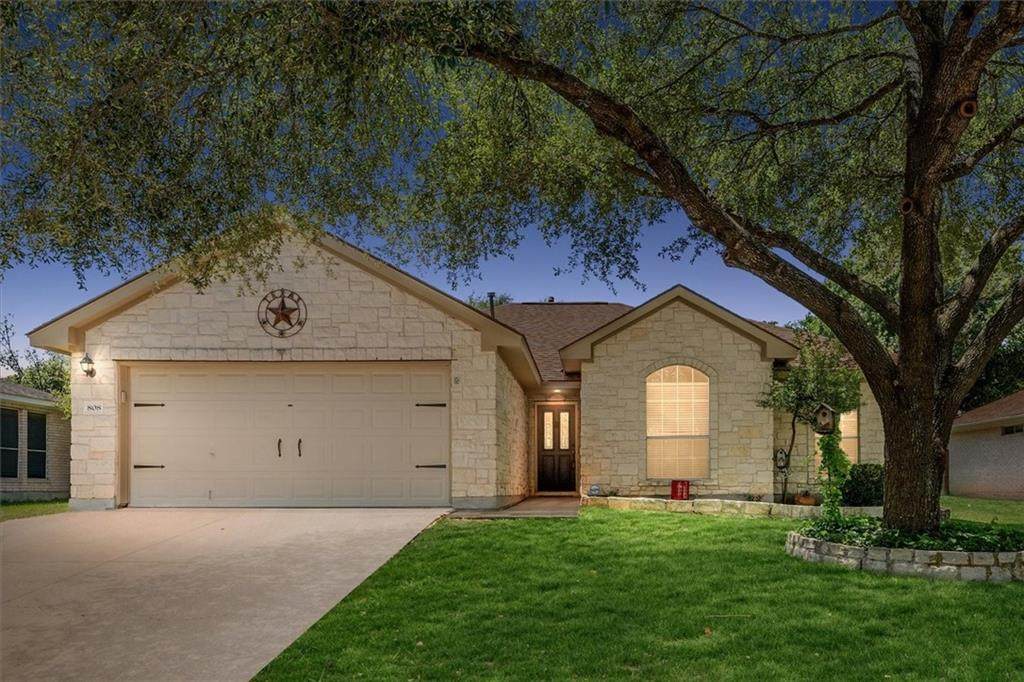 808 Sunflower Dr - Photo 1