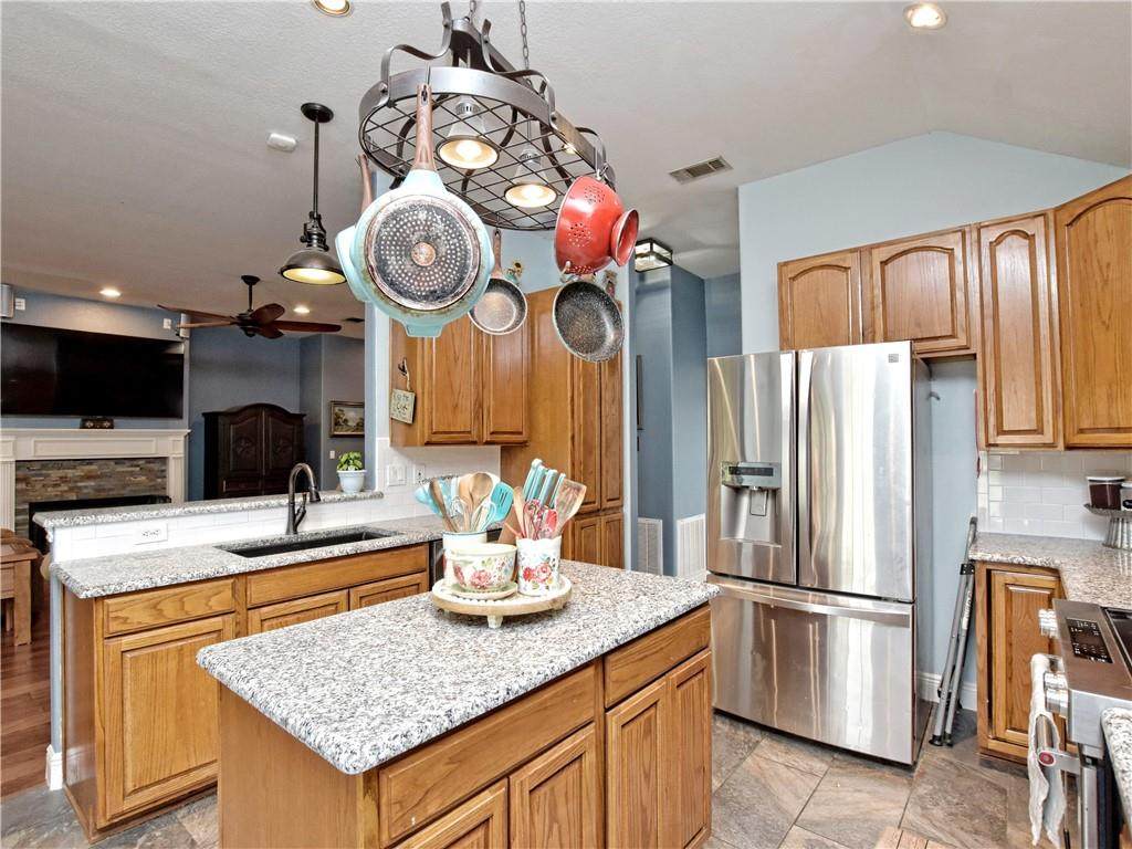 106 Creek Ridge Dr - Photo 1