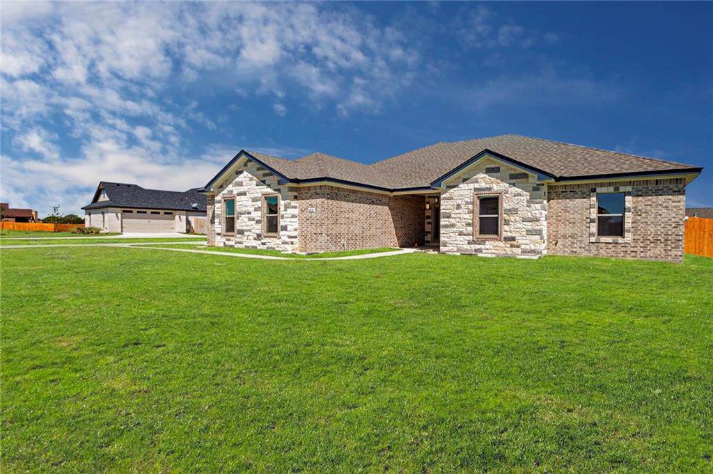 4332 Green Creek Dr - Photo 1