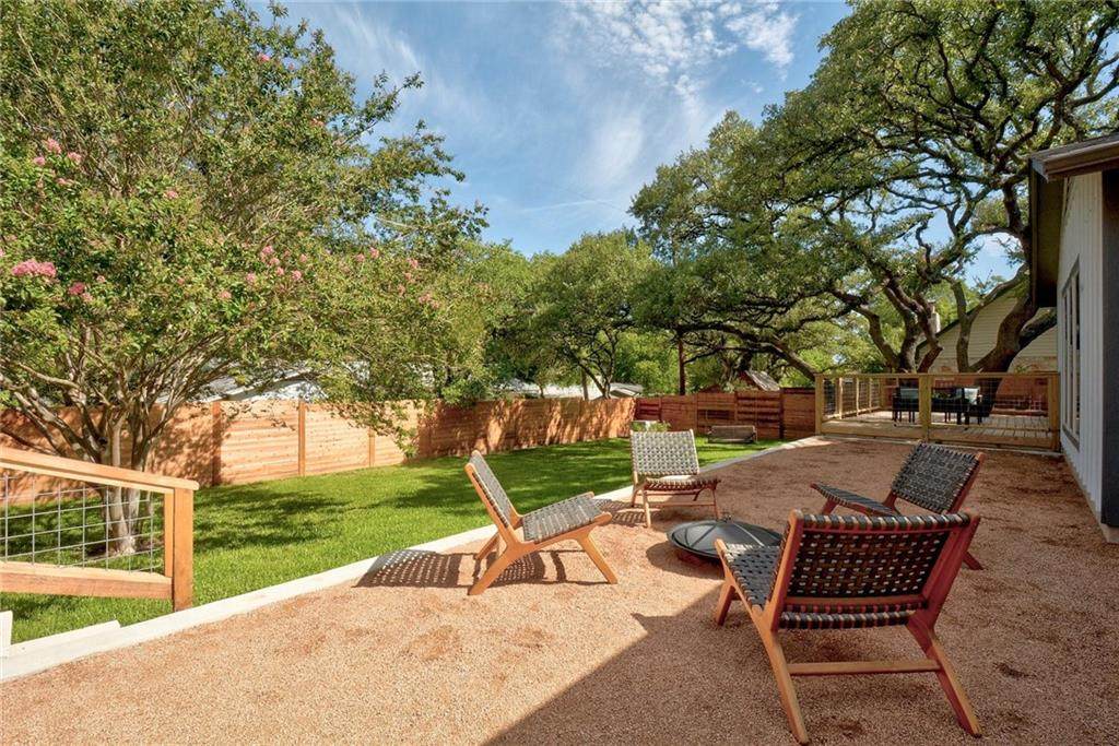8410 Loralinda Dr - Photo 1